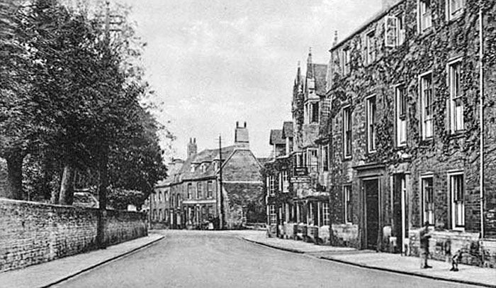 Oundle – North Street